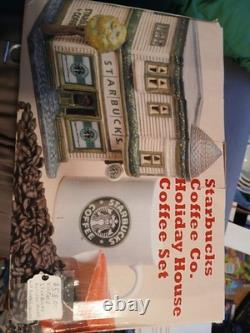 Vintage 1998 Starbucks Holiday House light up Ceramic Christmas Village with box