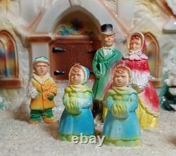 Vintage Chalkware On Board Christmas Diorama Carolers In Front Of Church Rare