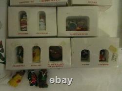 Vintage DEPT 56 Hide A Way Hollow Christmas Village 5 Houses 11 Figures 6 1989