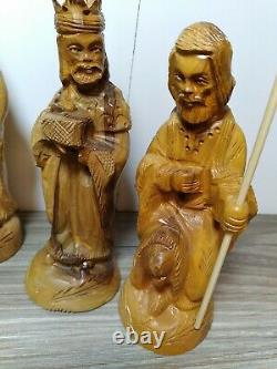 Vintage Hand Carved Christmas Nativity Set Holy Family Kings Lambs Shephard 12pc