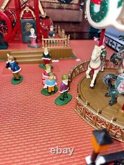 Vintage Maisto Santa's Holiday Wonderland Christmas Animated Musical Display