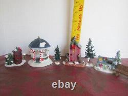 Vtg Kirkland Xmas Set 37 Pcs Porcelain Lighted Santa's Village59979Sell As Is