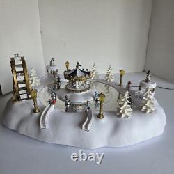 Vtg Trendmasters Christmas Magic Winter Wonderland Musical Skating Carnival 1997
