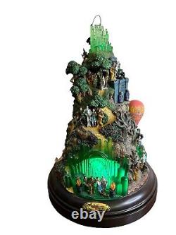 WIZARD OF OZ MOUNTAIN Hawthorne Village Masterpiece Ed Musical Turns Light READ