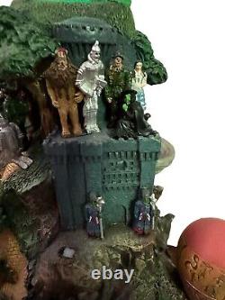 WIZARD OF OZ MOUNTAIN Hawthorne Village Masterpiece Ed Musical Turns Light READ