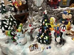 Warner Bros Studio Store Looney Tunes Musical Animated Winter Wonderland