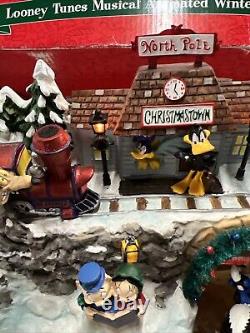 Warner Bros Studio Store Looney Tunes Musical Animated Winter Wonderland