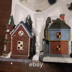 Winter Wonderland LED Christmas Village Set TESTED Incomplete Used Look At Pic