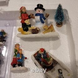 Winter Wonderland LED Christmas Village Set TESTED Incomplete Used Look At Pic